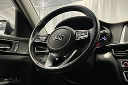 harmaa Kia Optima 2021 kuva 17.