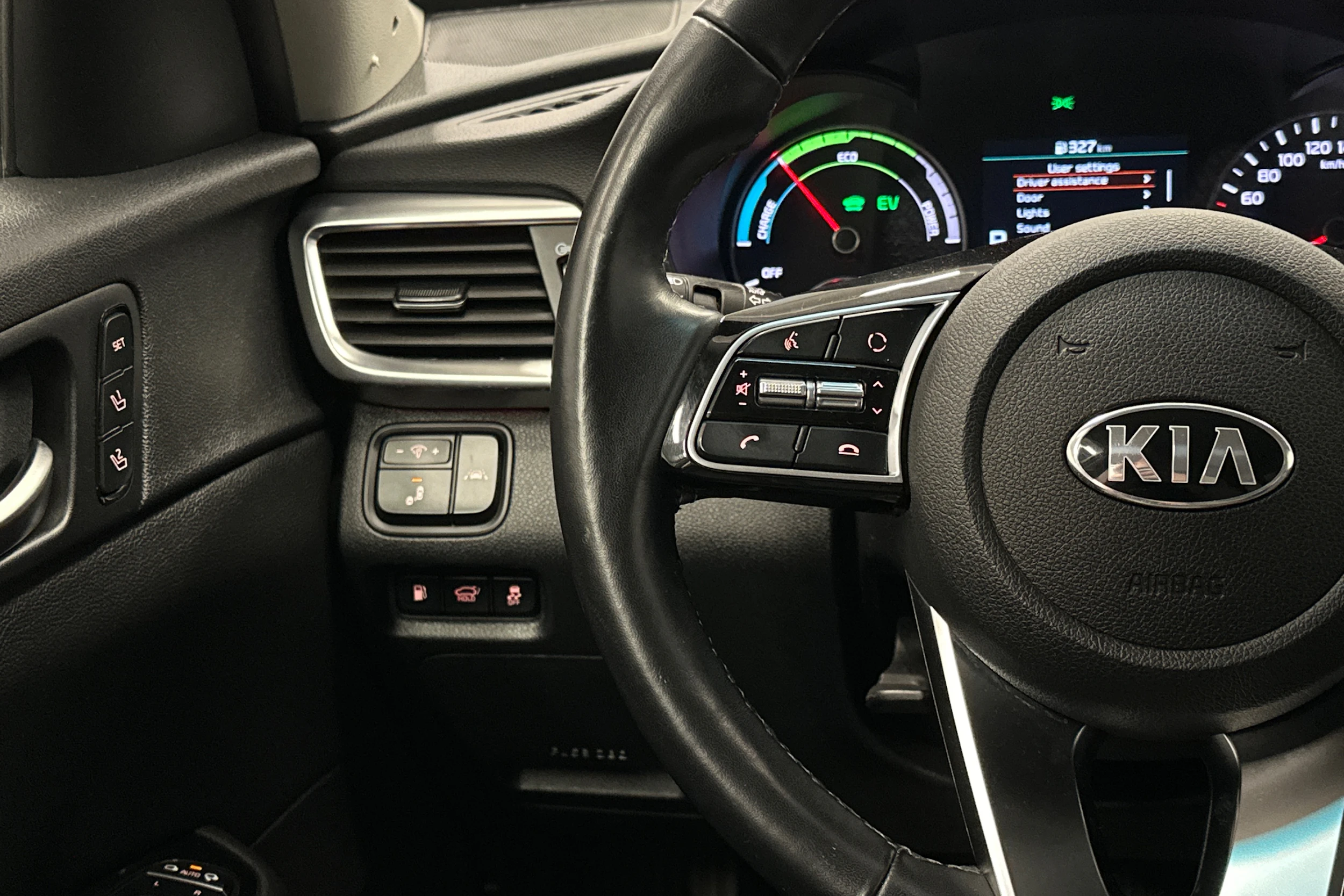 harmaa Kia Optima 2021 kuva 18.