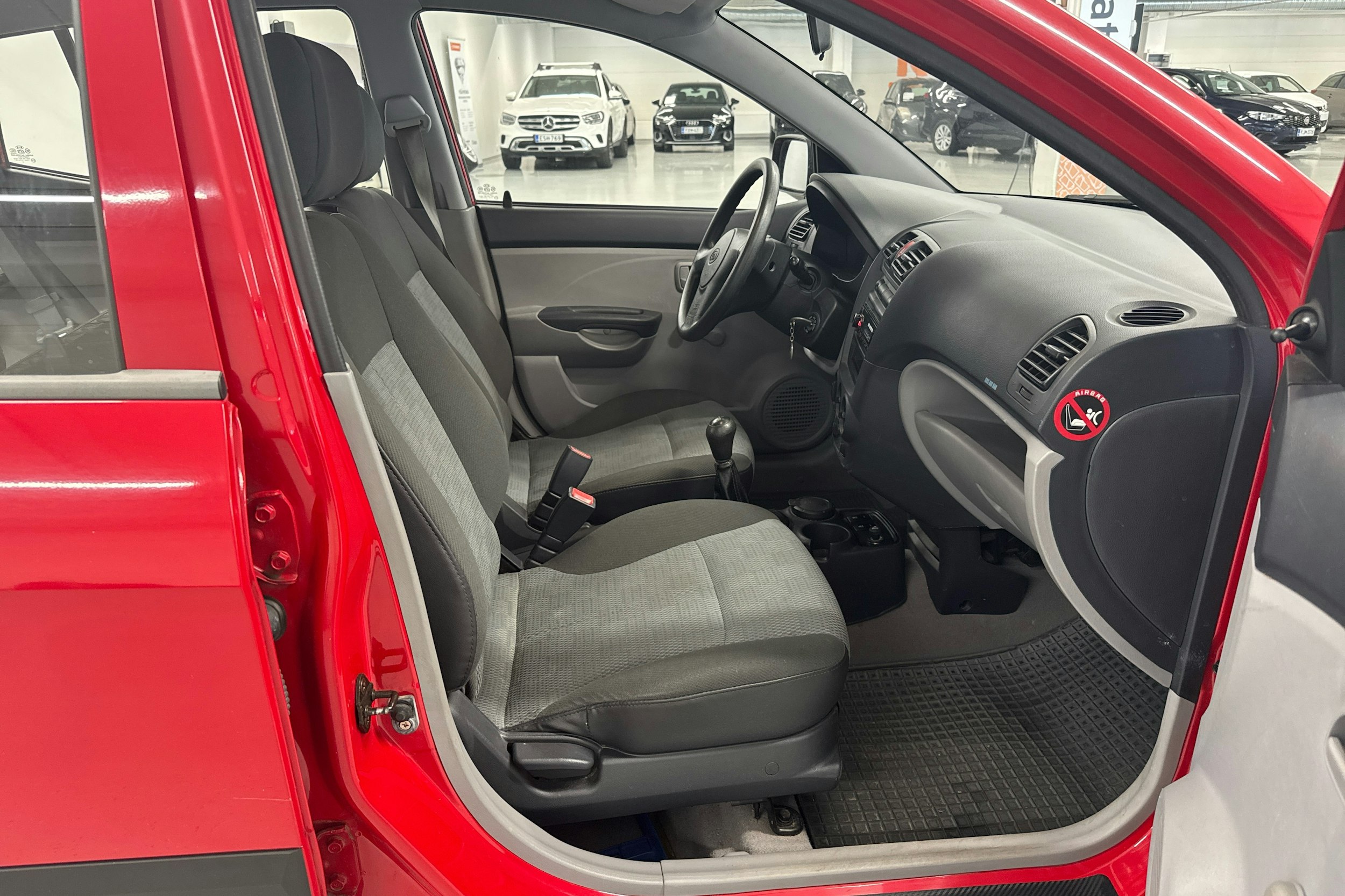 Punainen Kia Picanto 2005 kuva 8.