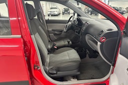 Punainen Kia Picanto 2005 kuva 8.
