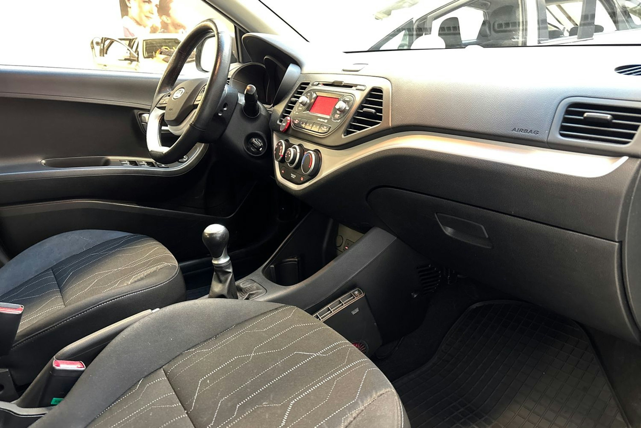 harmaa Kia Picanto 2012 kuva 20.