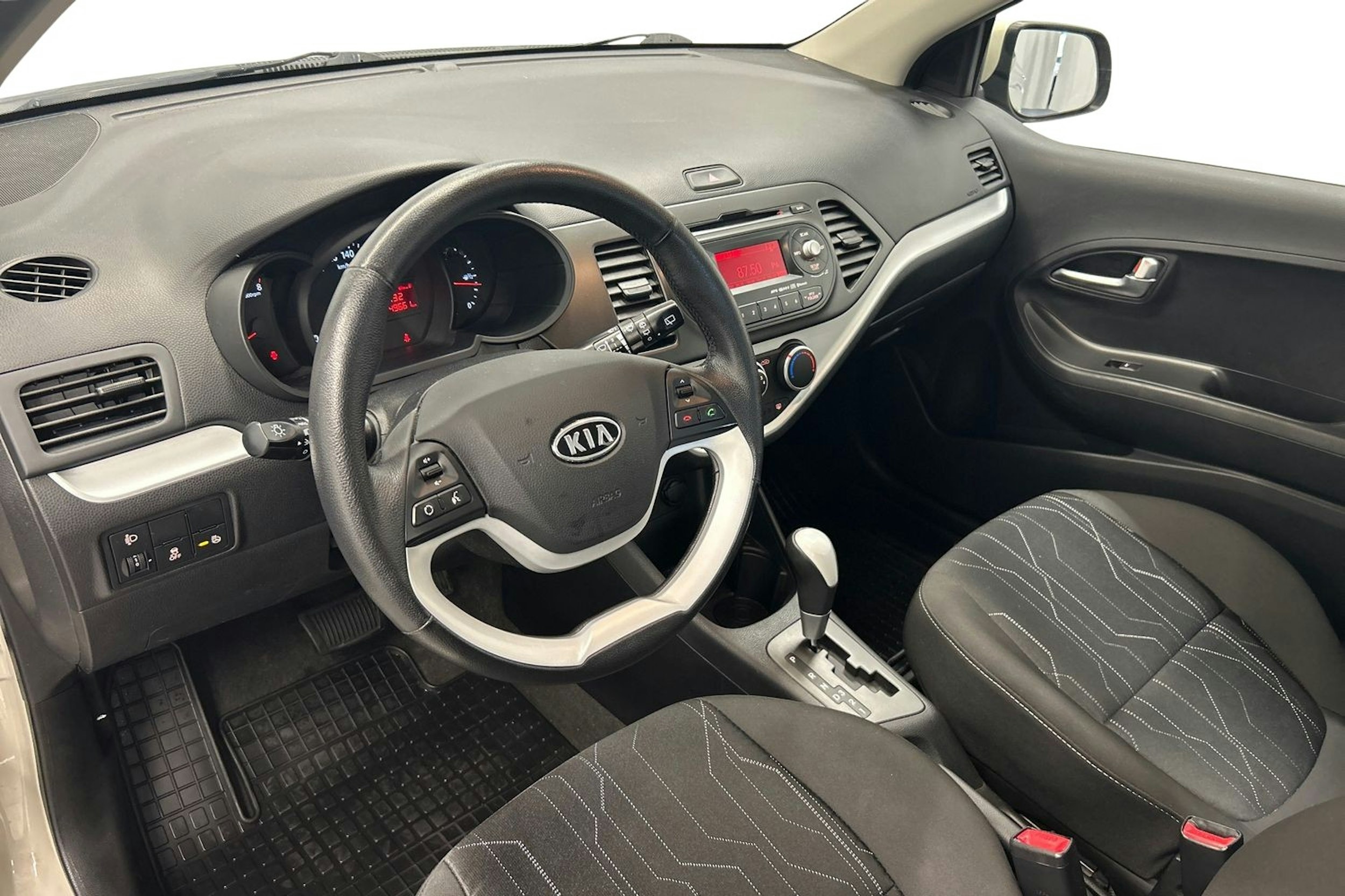 ruskea (beige) Kia Picanto 2012 kuva 7.