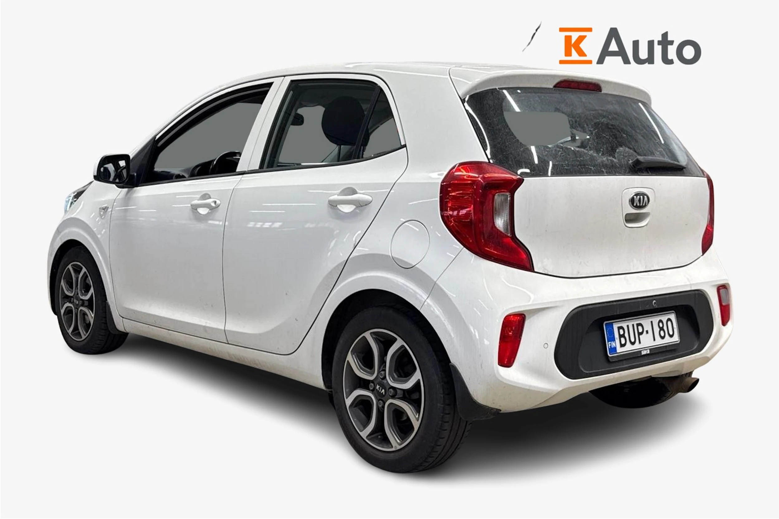 valkoinen Kia Picanto 2017 kuva 2.