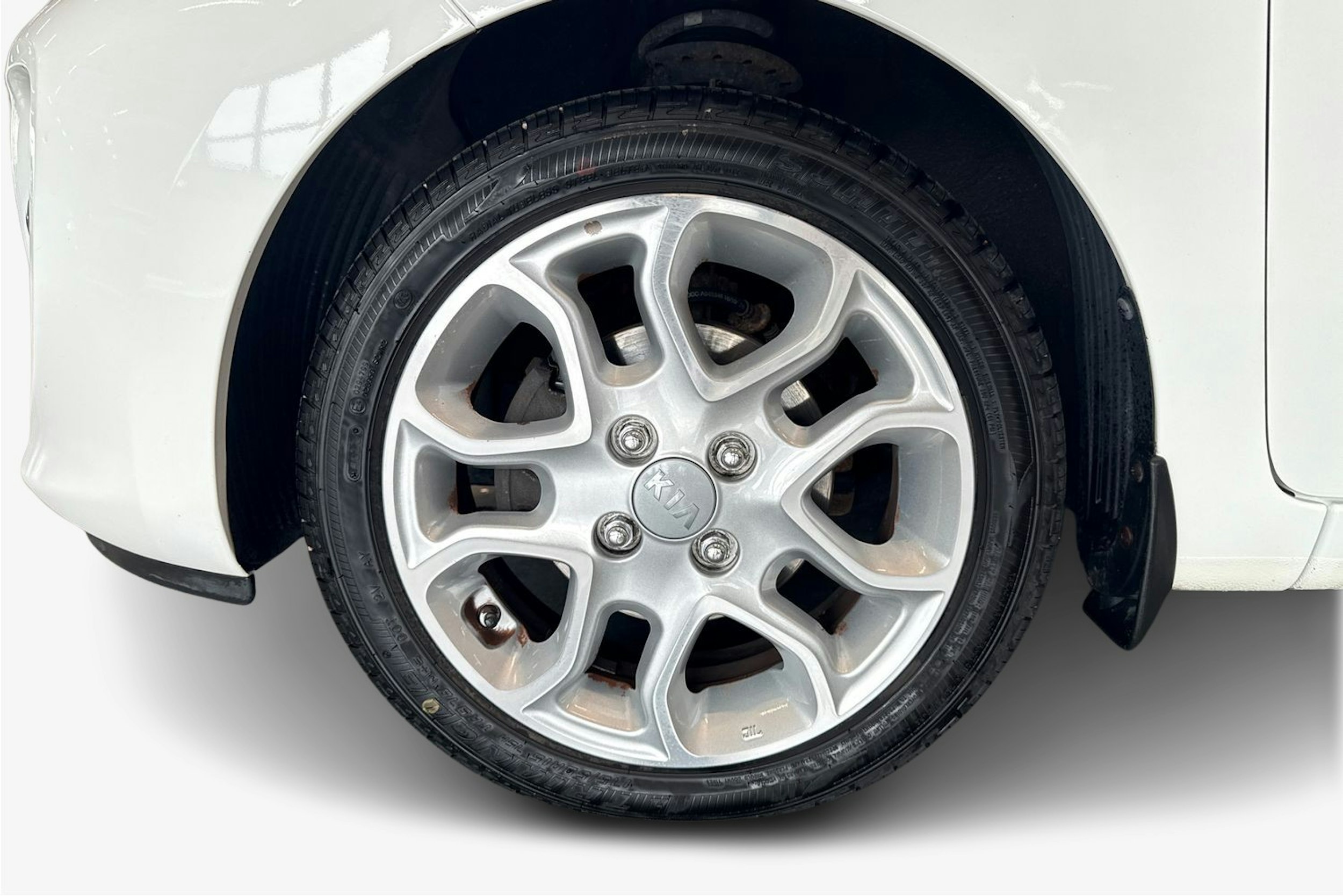 valkoinen Kia Picanto 2017 kuva 11.