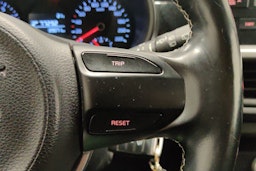 punainen Kia Picanto 2018 kuva 21.