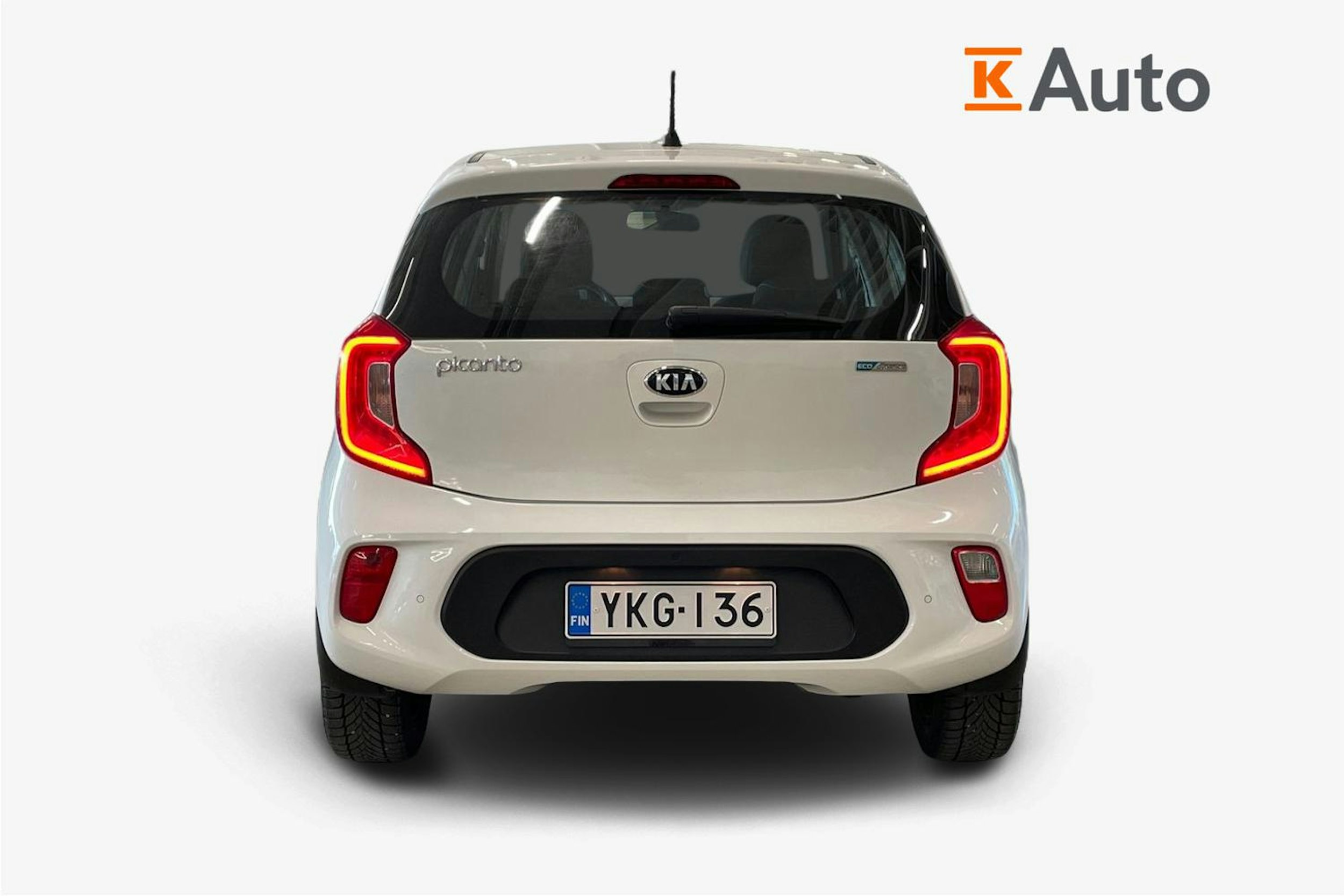 valkoinen Kia Picanto 2018 kuva 3.