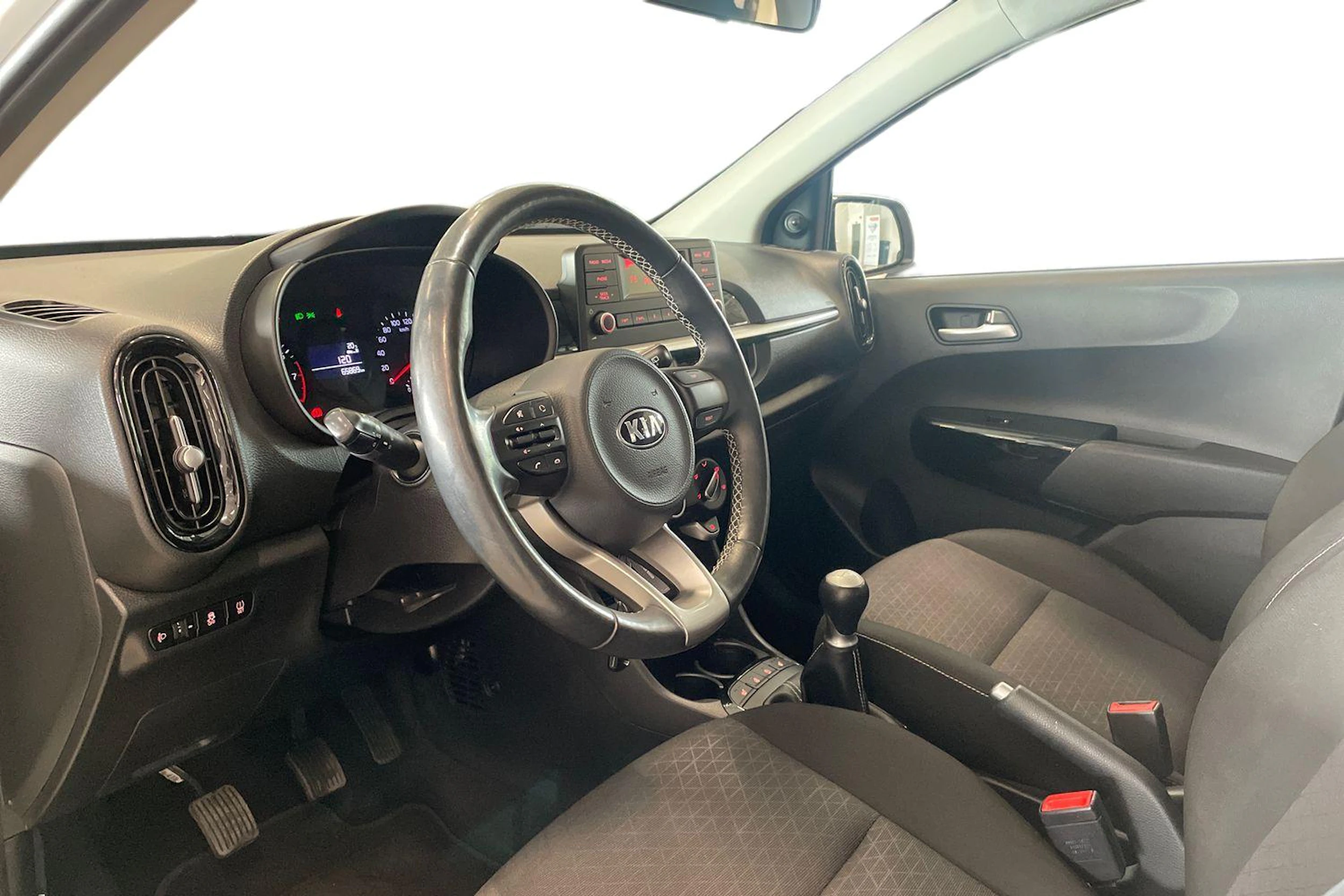 valkoinen Kia Picanto 2019 kuva 8.