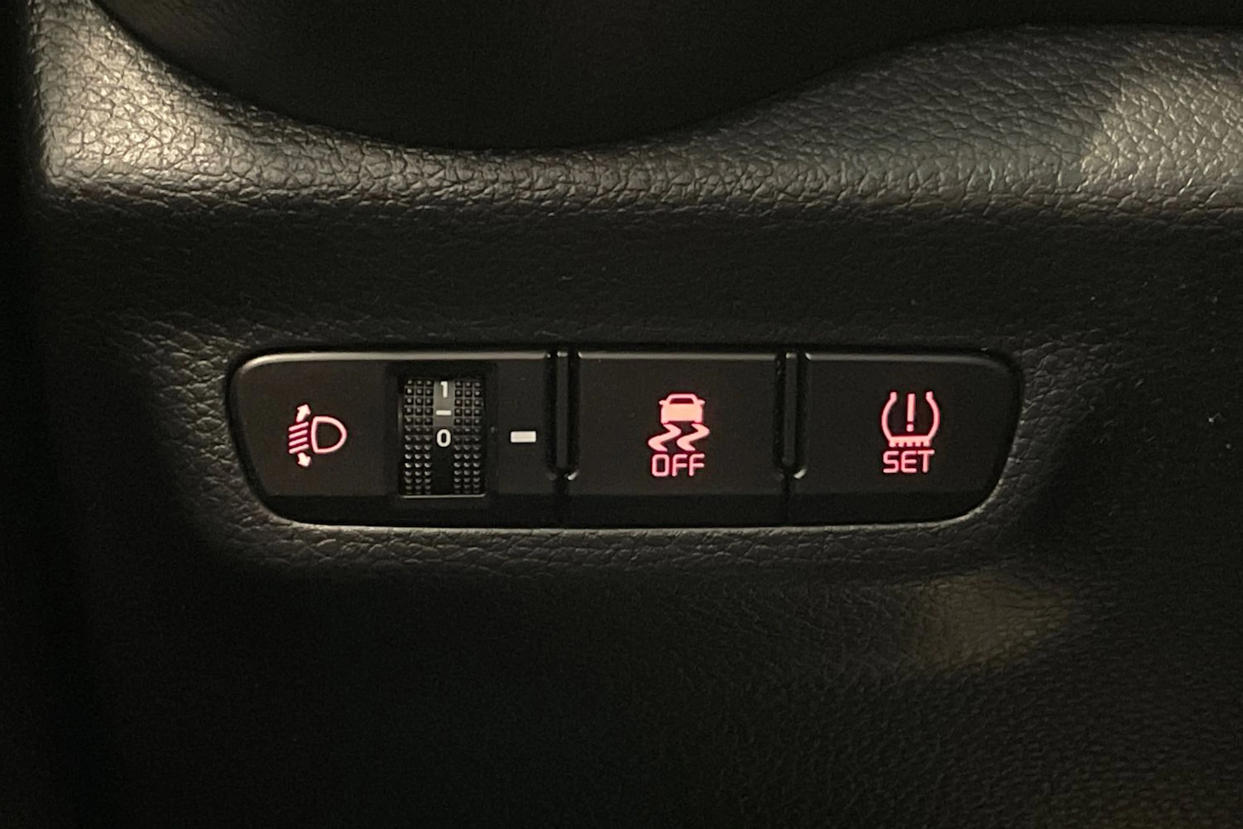valkoinen Kia Picanto 2019 kuva 20.