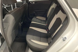 valkoinen Kia ProCeed 2019 kuva 10.