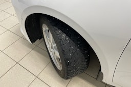 valkoinen Kia ProCeed 2019 kuva 13.