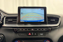 sininen Kia ProCeed 2019 kuva 22.