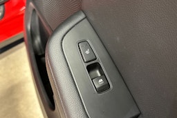 punainen Kia ProCeed 2019 kuva 17.