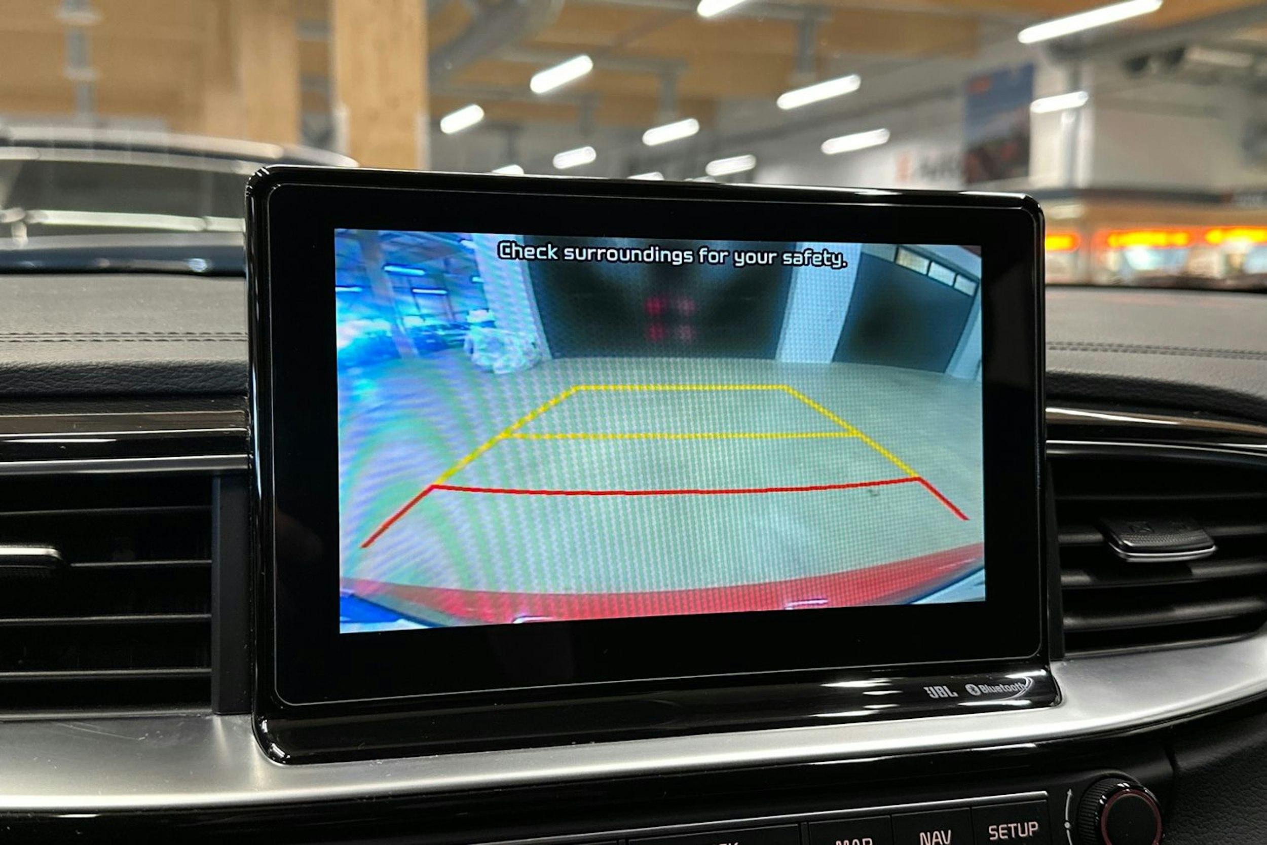 punainen Kia ProCeed 2019 kuva 22.
