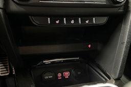 punainen Kia ProCeed 2019 kuva 26.