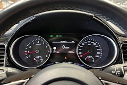 punainen Kia ProCeed 2019 kuva 29.