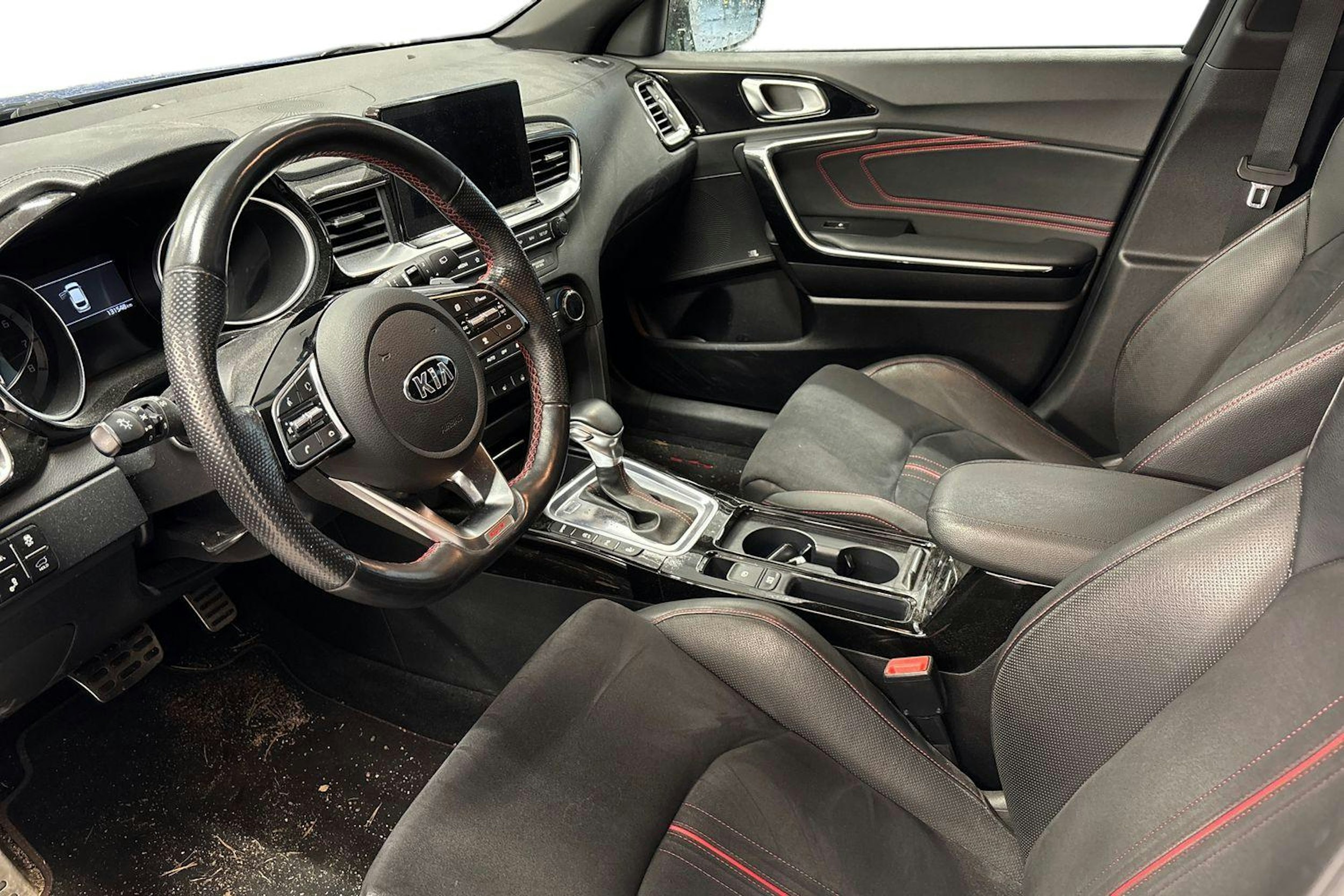 sininen Kia ProCeed 2019 kuva 3.