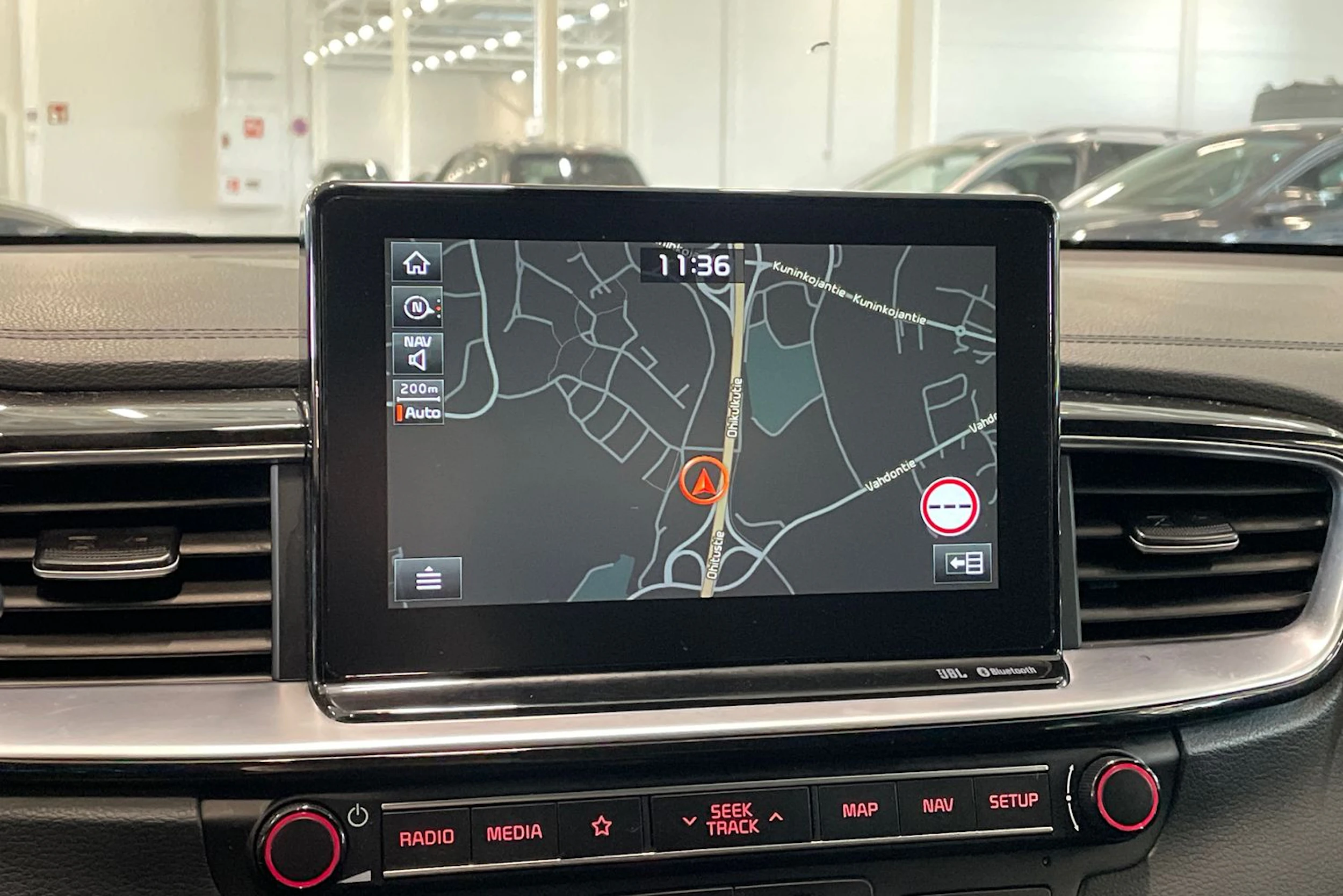 valkoinen Kia ProCeed 2019 kuva 20.