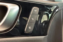 valkoinen Kia ProCeed 2019 kuva 31.