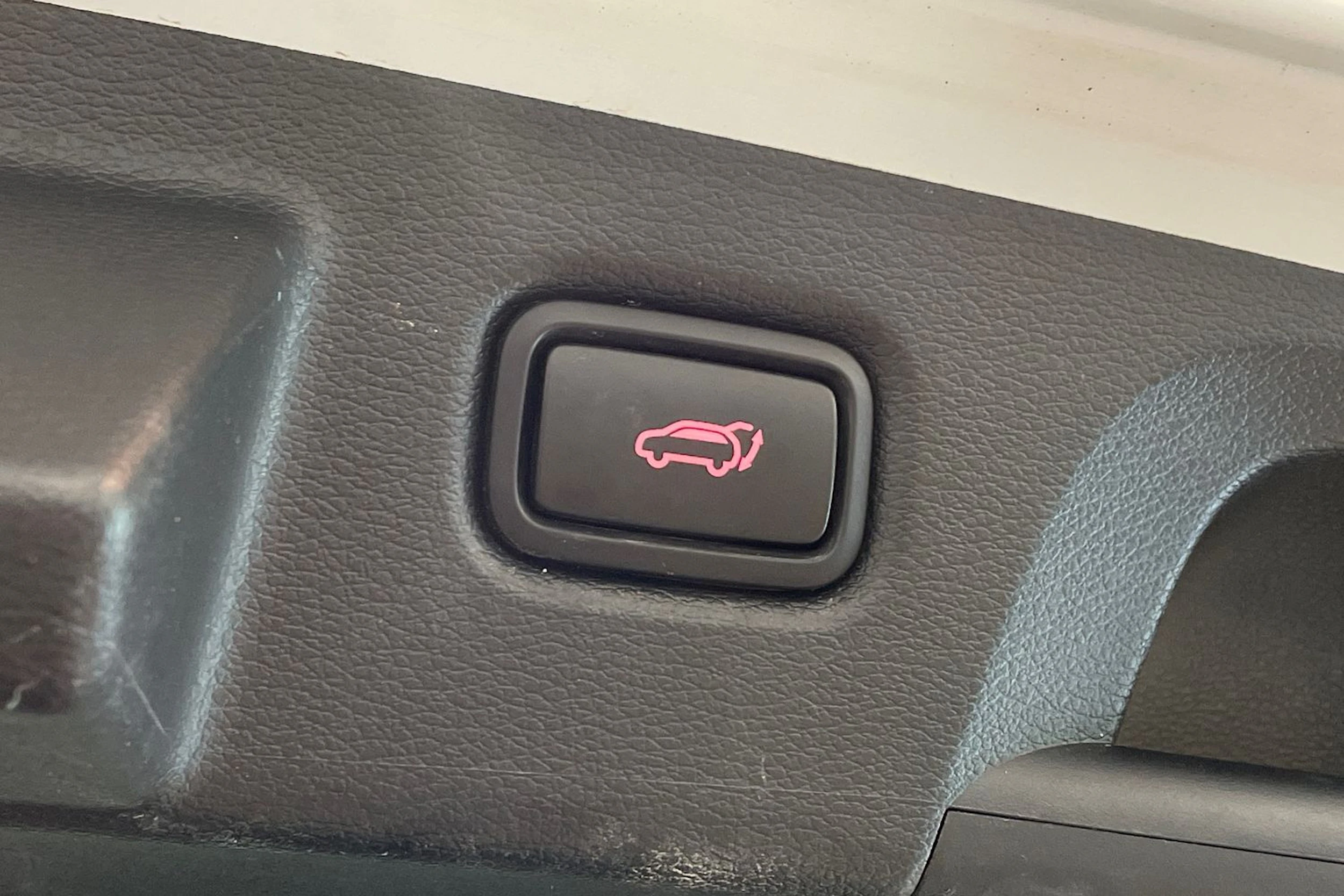 valkoinen Kia ProCeed 2019 kuva 35.