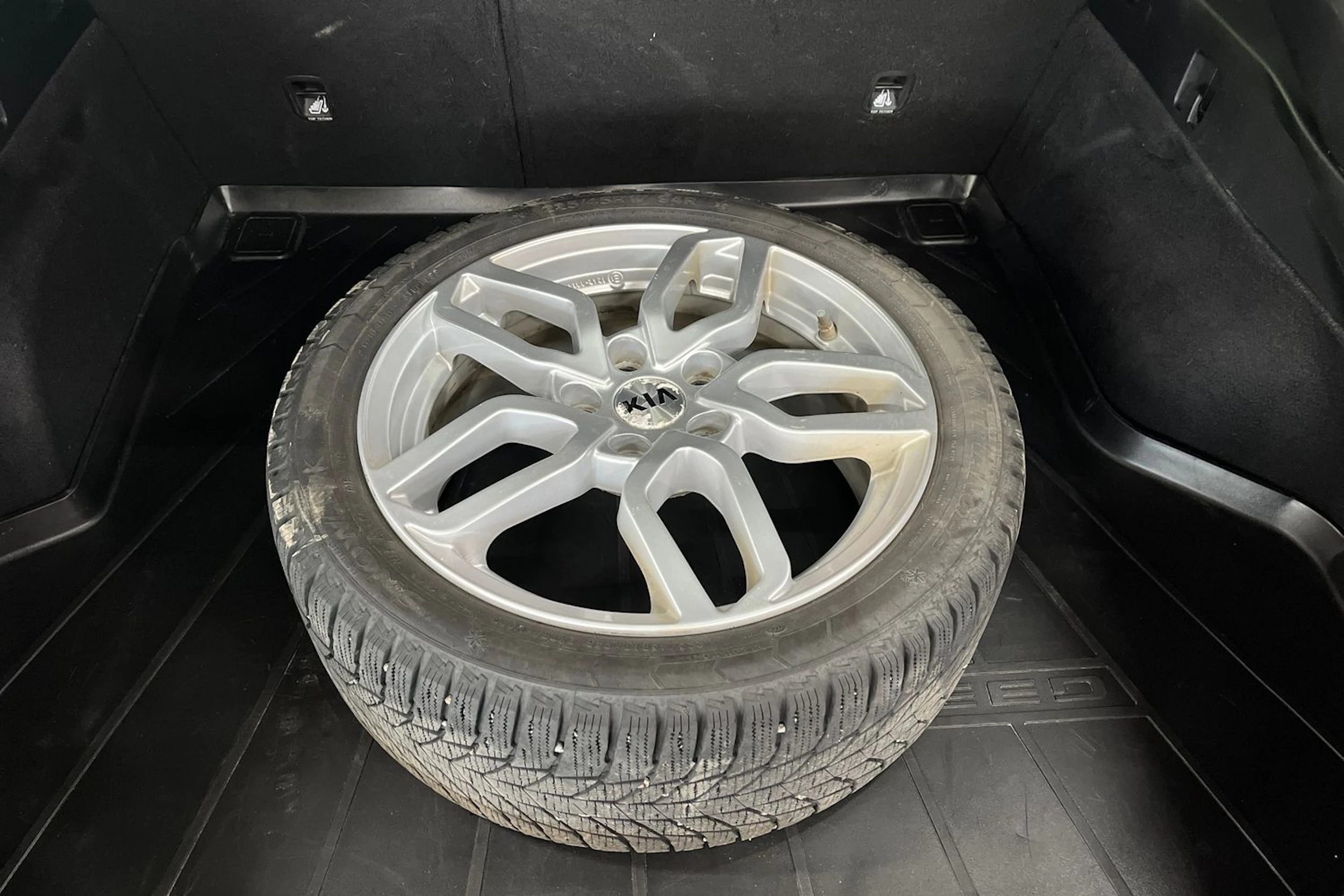 Hopea Kia ProCeed 2019 kuva 13.