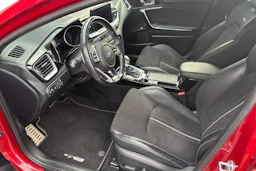 punainen Kia ProCeed 2020 kuva 3.
