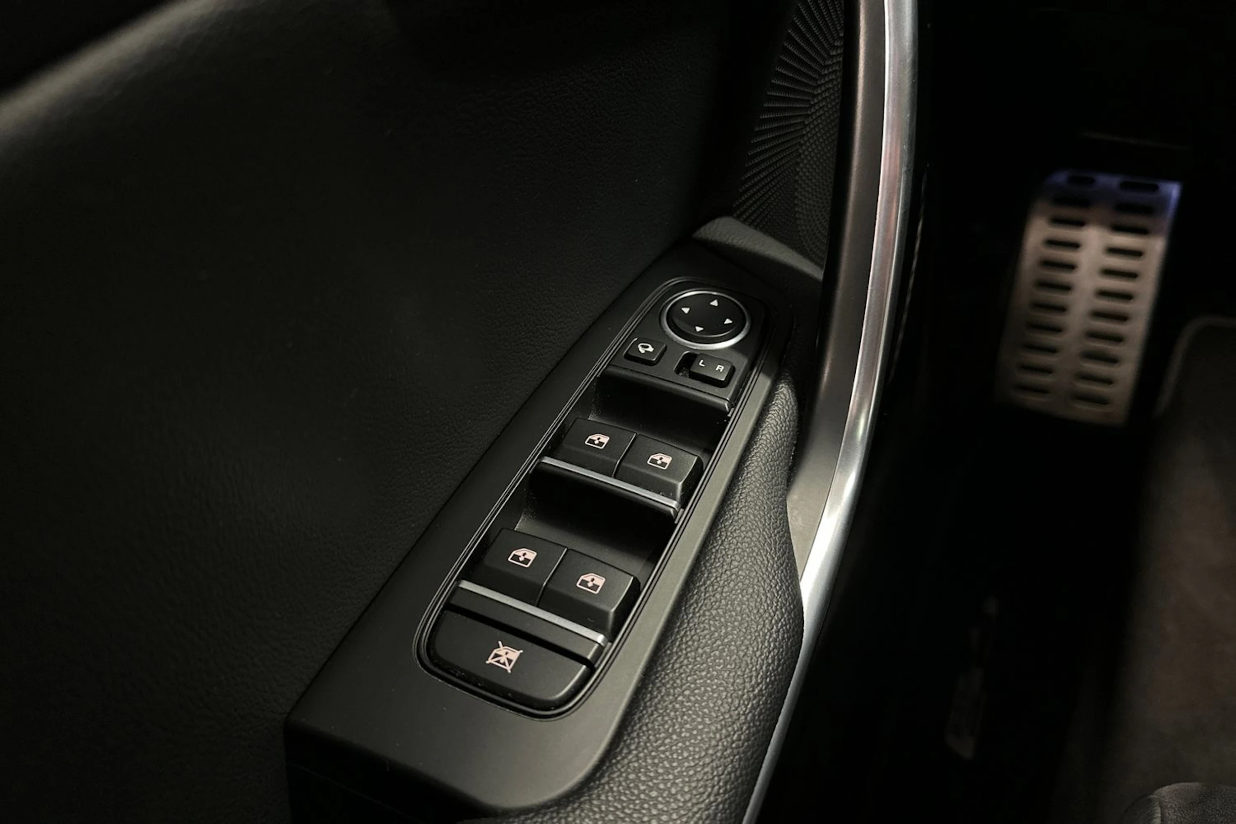 punainen Kia ProCeed 2020 kuva 28.
