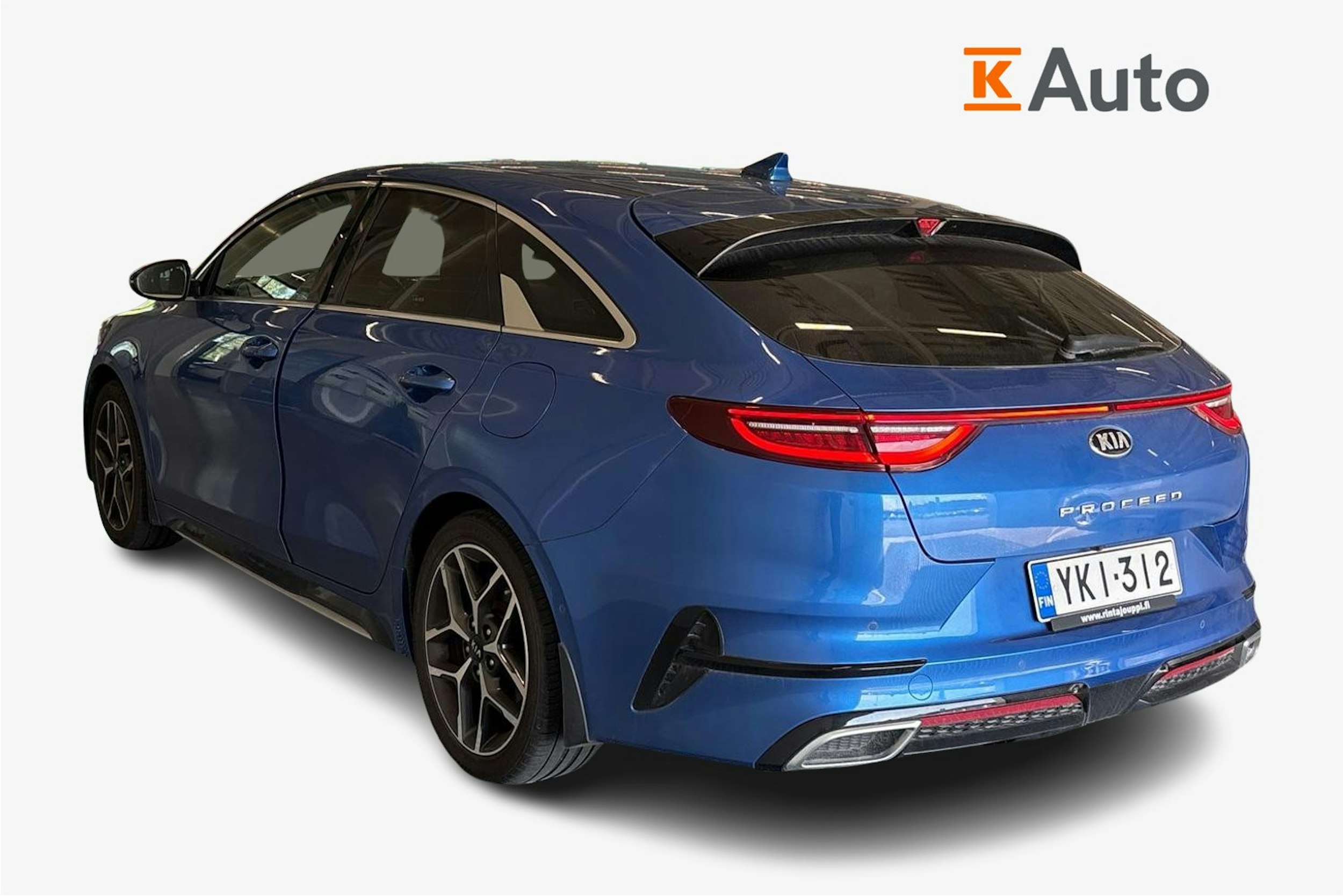 sininen Kia ProCeed 2020 kuva 2.