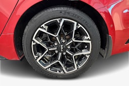 punainen Kia ProCeed 2022 kuva 11.