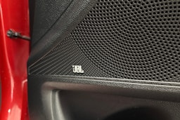 punainen Kia ProCeed 2022 kuva 26.