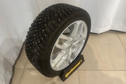 punainen Kia ProCeed 2024 kuva 13.
