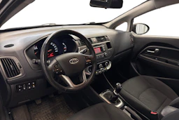 ruskea Kia Rio 2012 kuva 3.