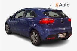 sininen Kia Rio 2013 kuva 2.