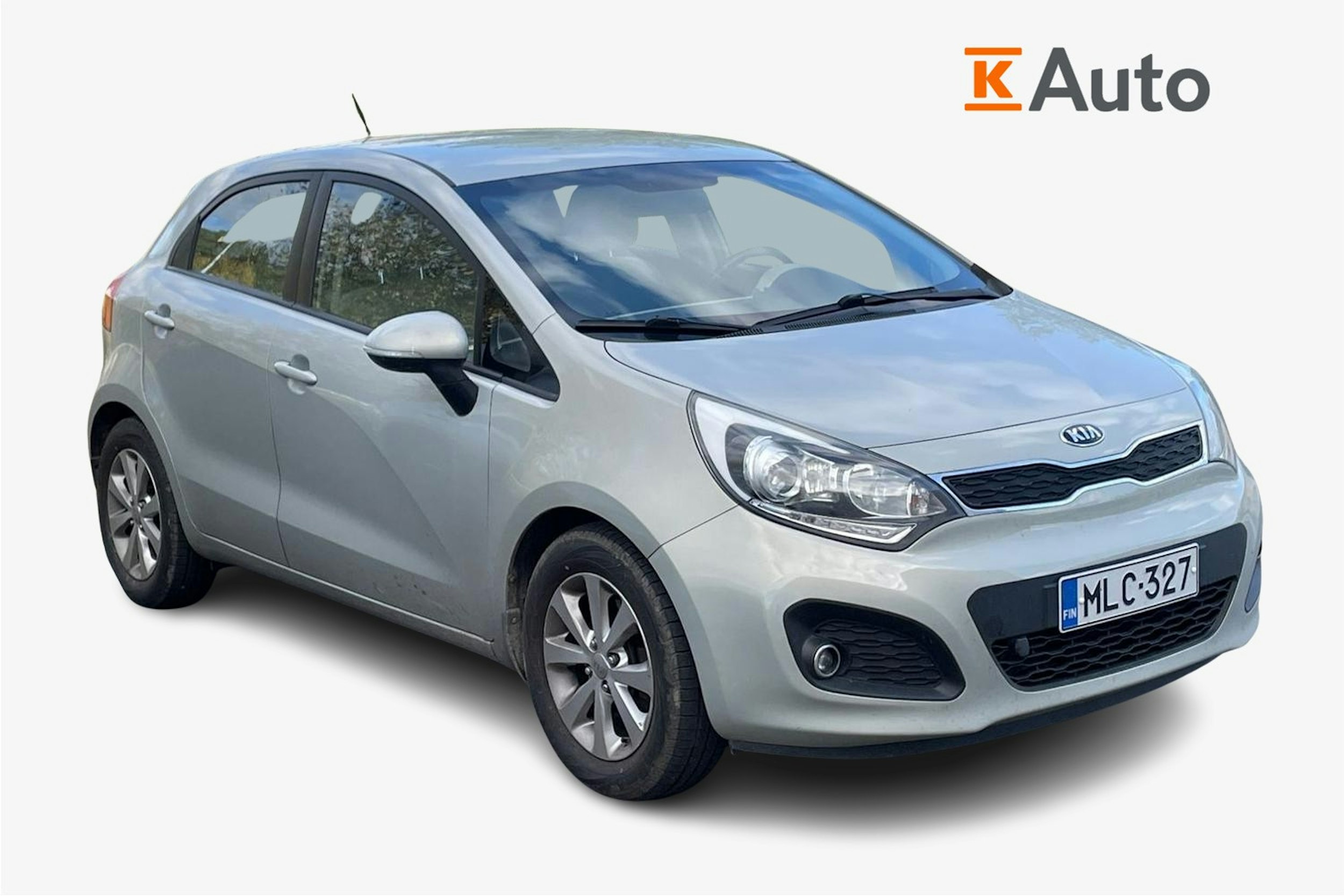 ruskea (beige) Kia Rio 2013 kuva 1.