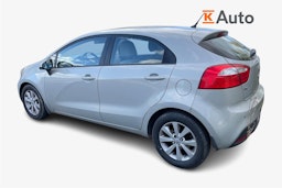 ruskea (beige) Kia Rio 2013 kuva 2.