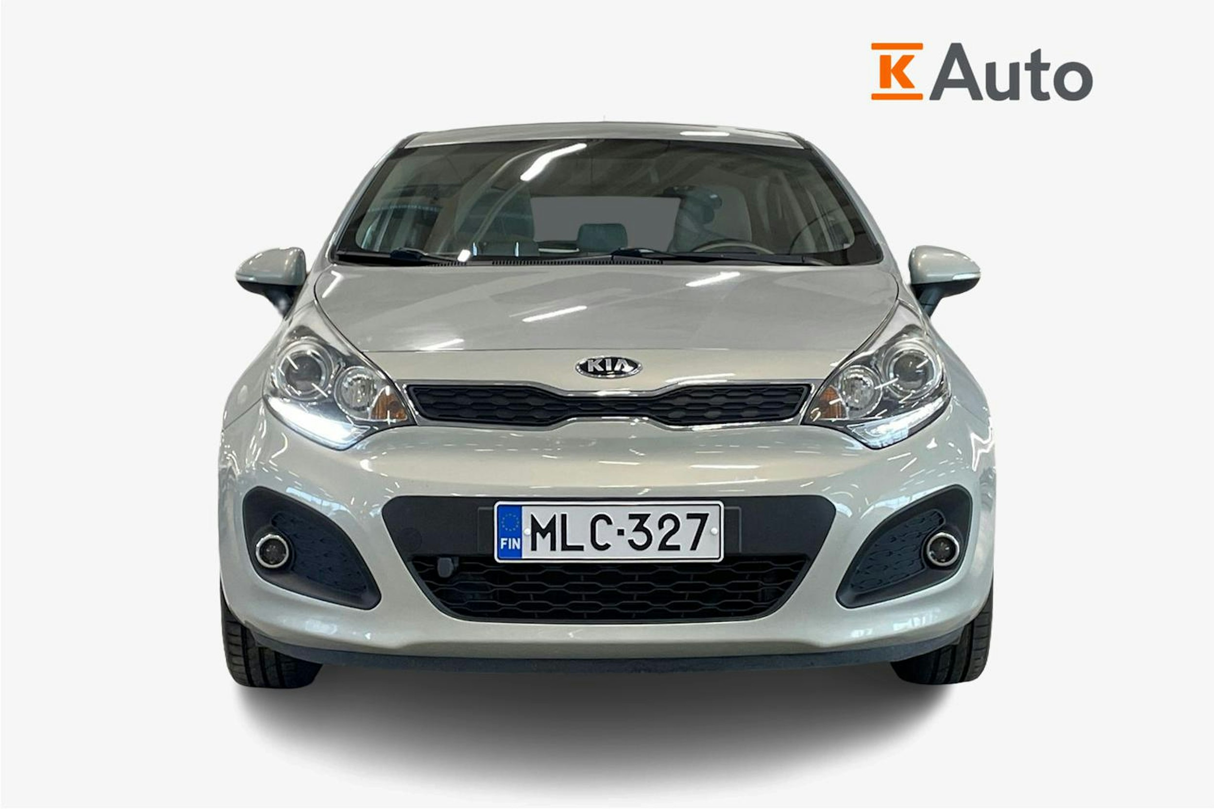 ruskea (beige) Kia Rio 2013 kuva 4.