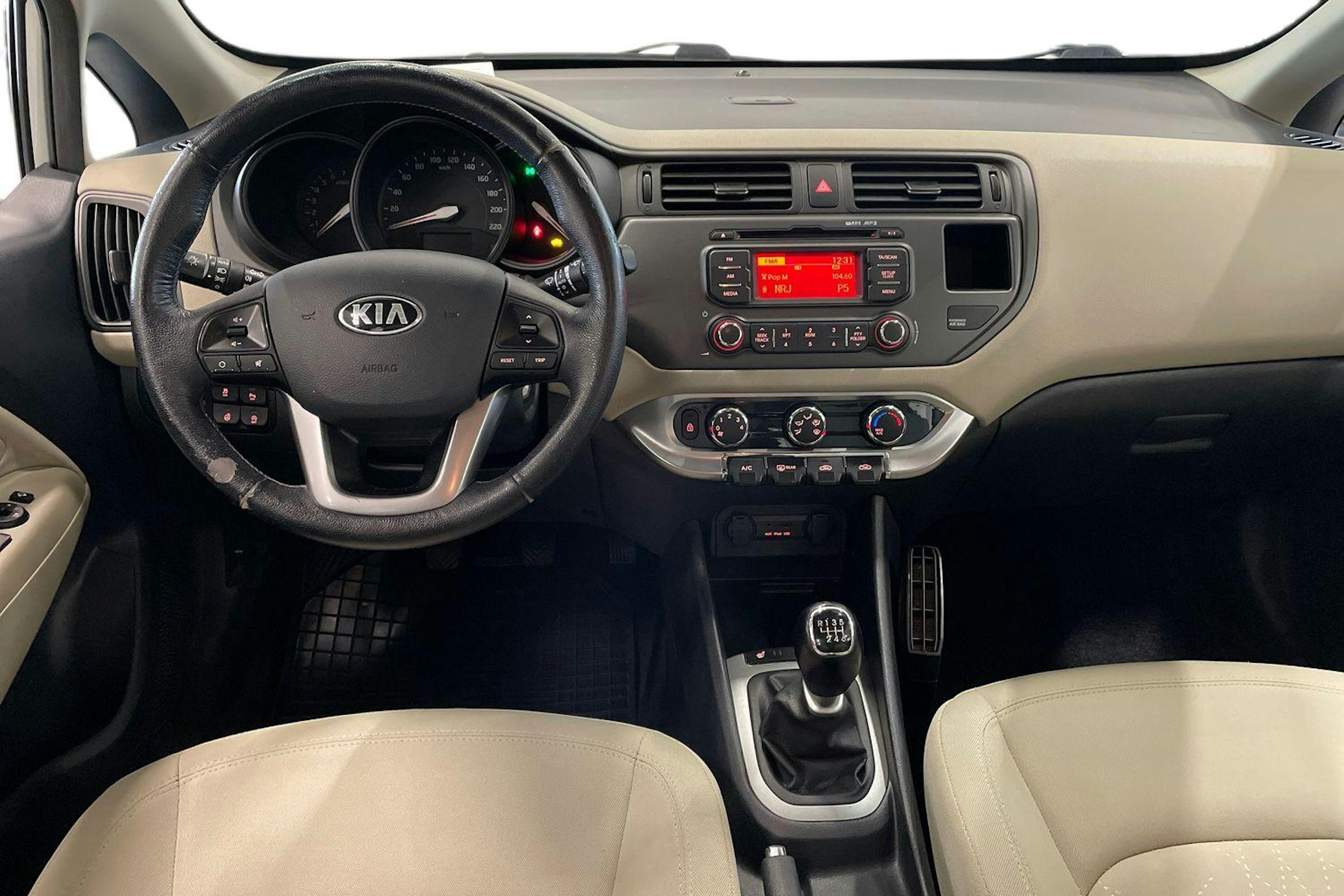 ruskea (beige) Kia Rio 2013 kuva 7.