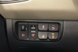 ruskea (beige) Kia Rio 2013 kuva 13.