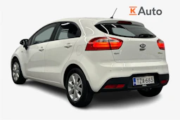 valkoinen Kia Rio 2013 kuva 2.