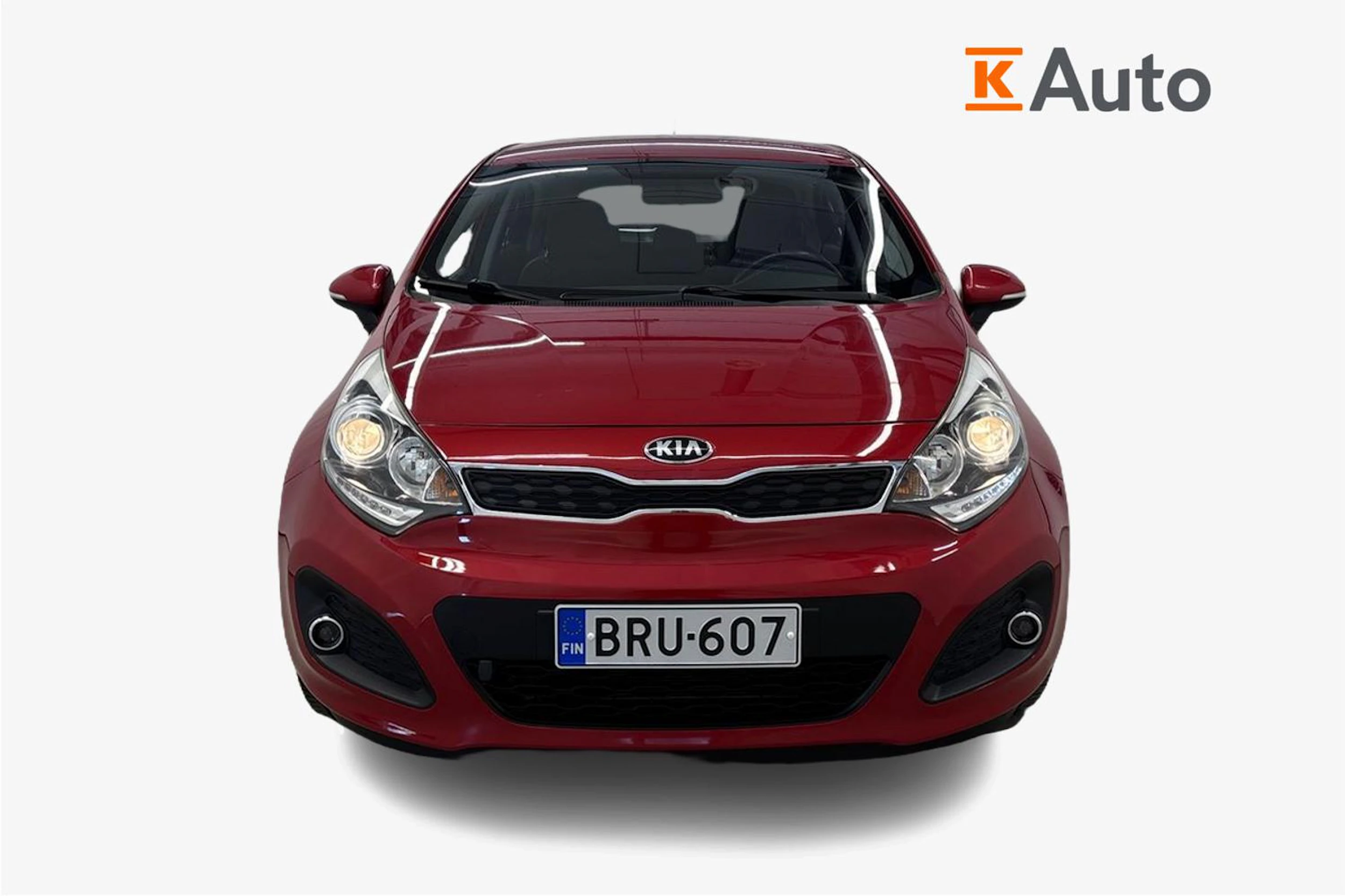 punainen Kia Rio 2014 kuva 4.