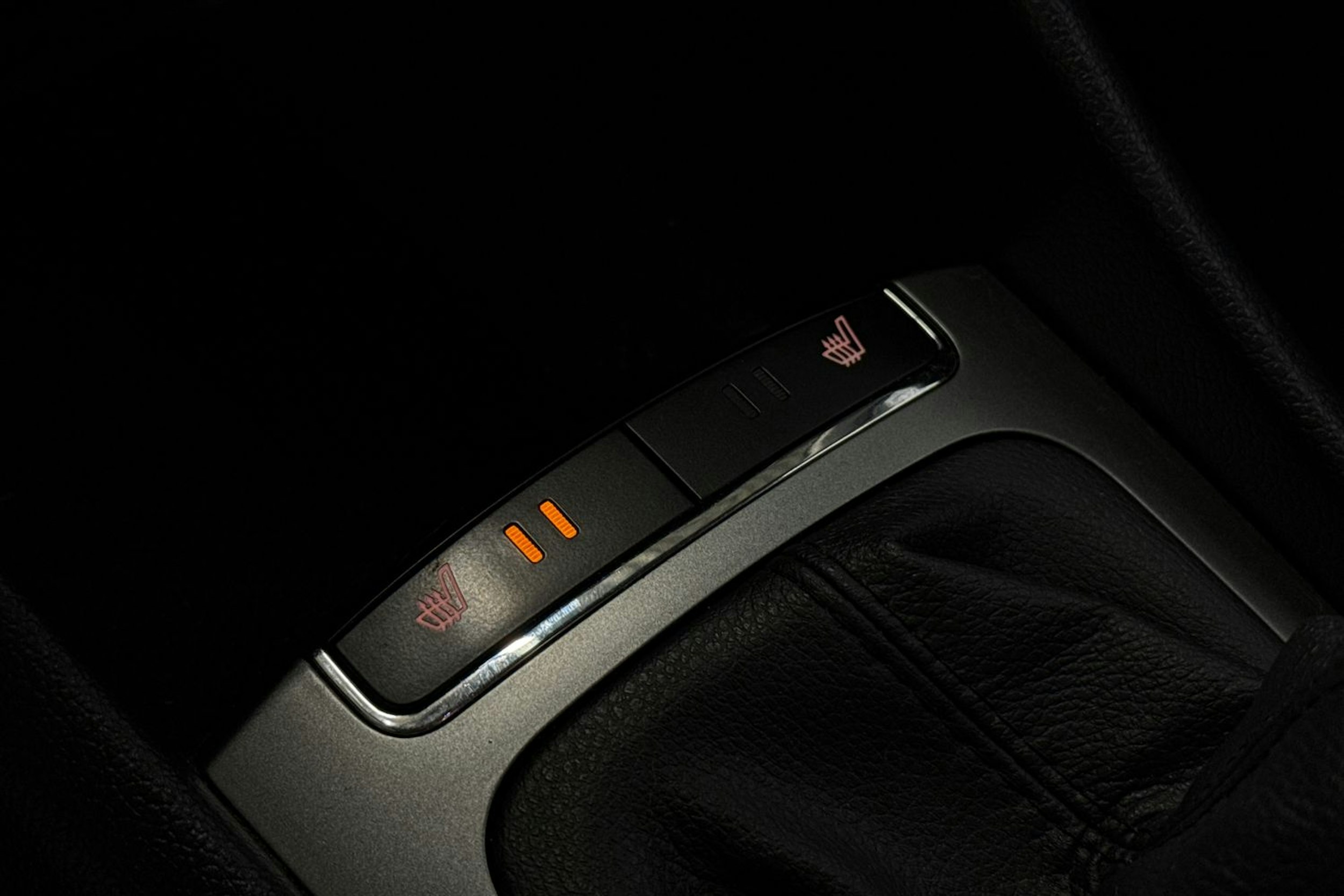 valkoinen Kia Rio 2014 kuva 16.