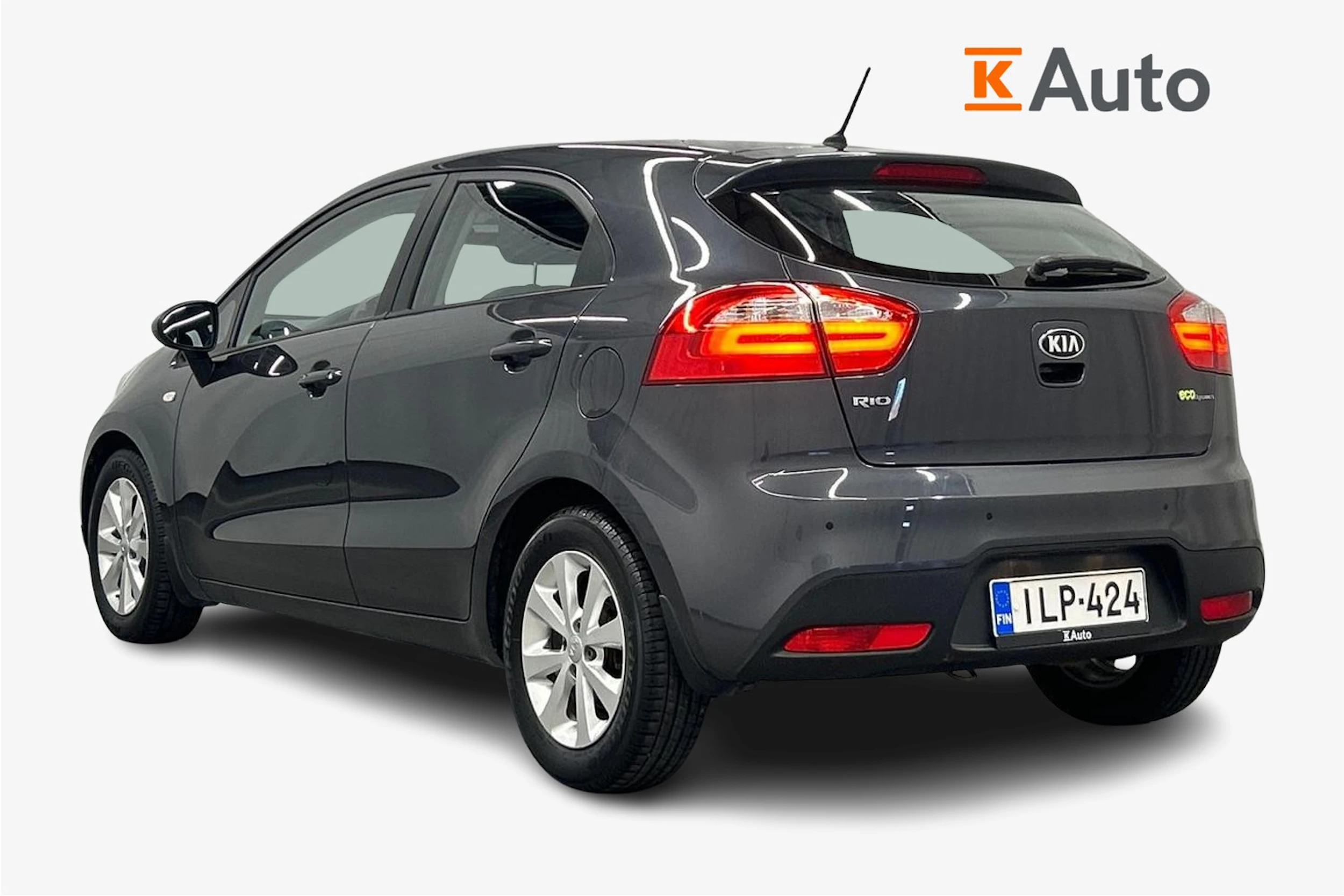 harmaa Kia Rio 2014 kuva 2.