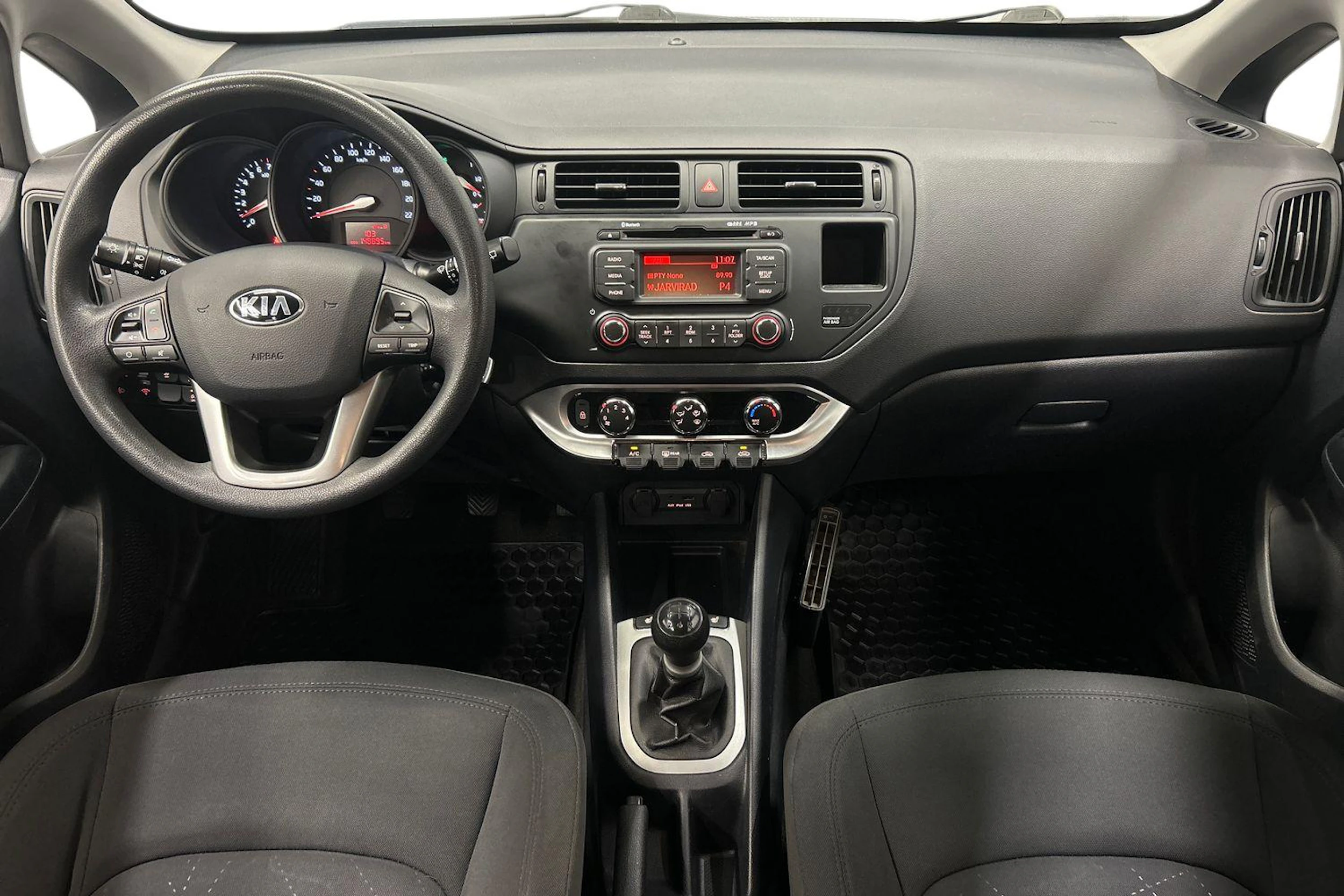 harmaa Kia Rio 2014 kuva 7.