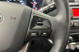 harmaa Kia Rio 2014 kuva 16.