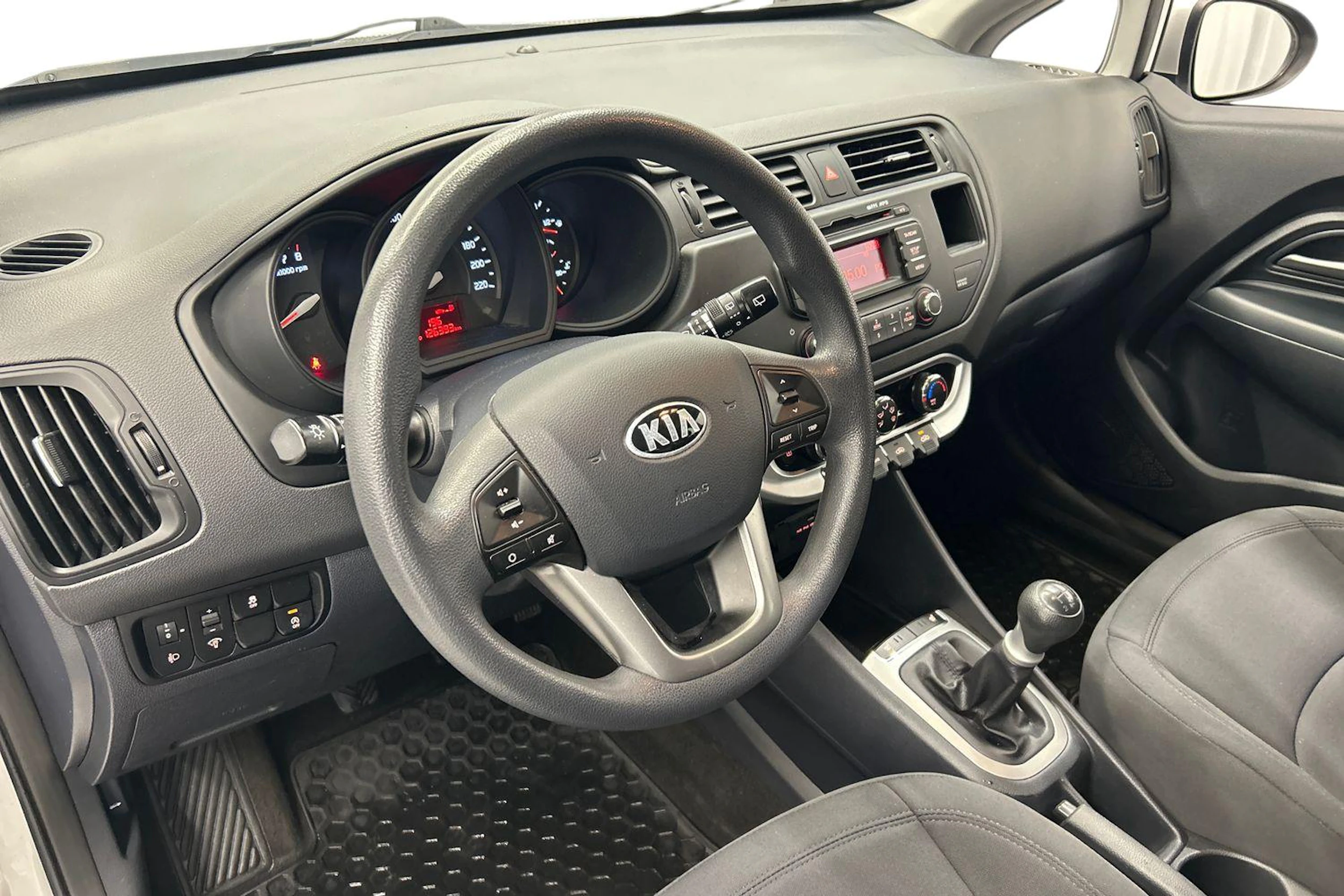 hopea Kia Rio 2014 kuva 6.