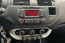hopea Kia Rio 2014 kuva 18.