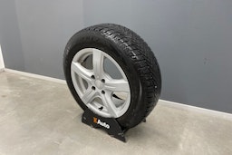 Punainen Kia Rio 2014 kuva 14.