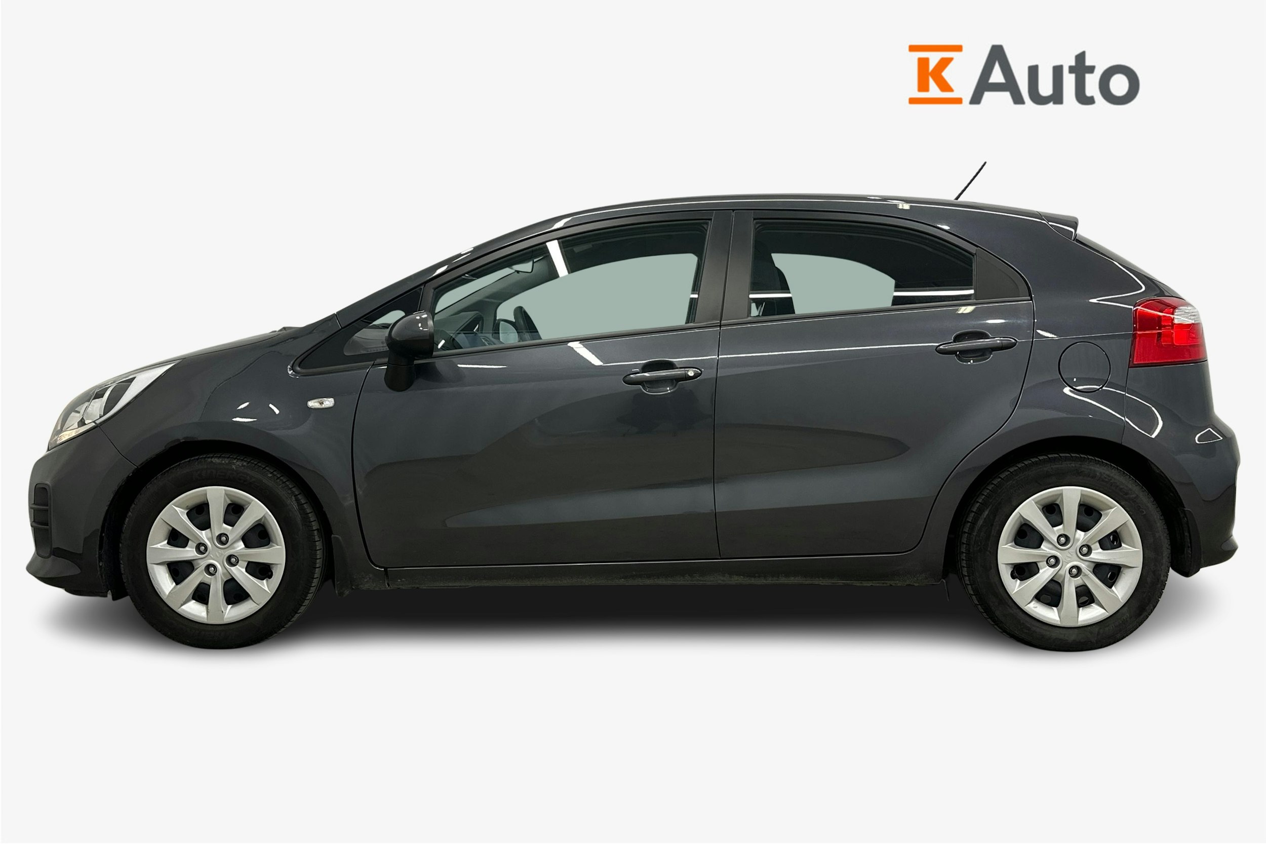 harmaa Kia Rio 2015 kuva 6.