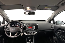 harmaa Kia Rio 2015 kuva 9.