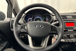 harmaa Kia Rio 2015 kuva 21.