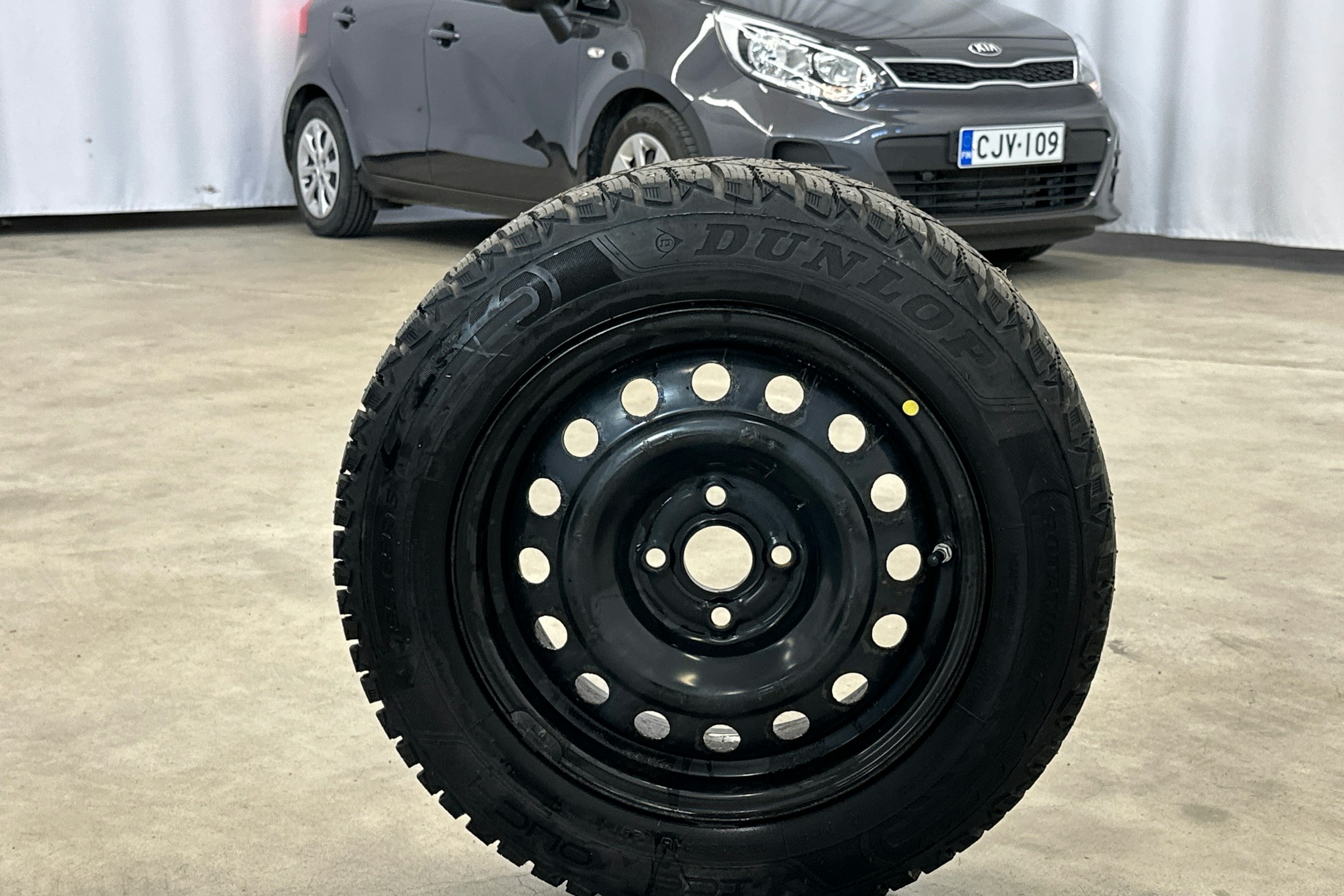 harmaa Kia Rio 2015 kuva 27.